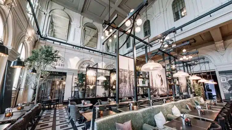 Olivia.jpg-768x432 management conference